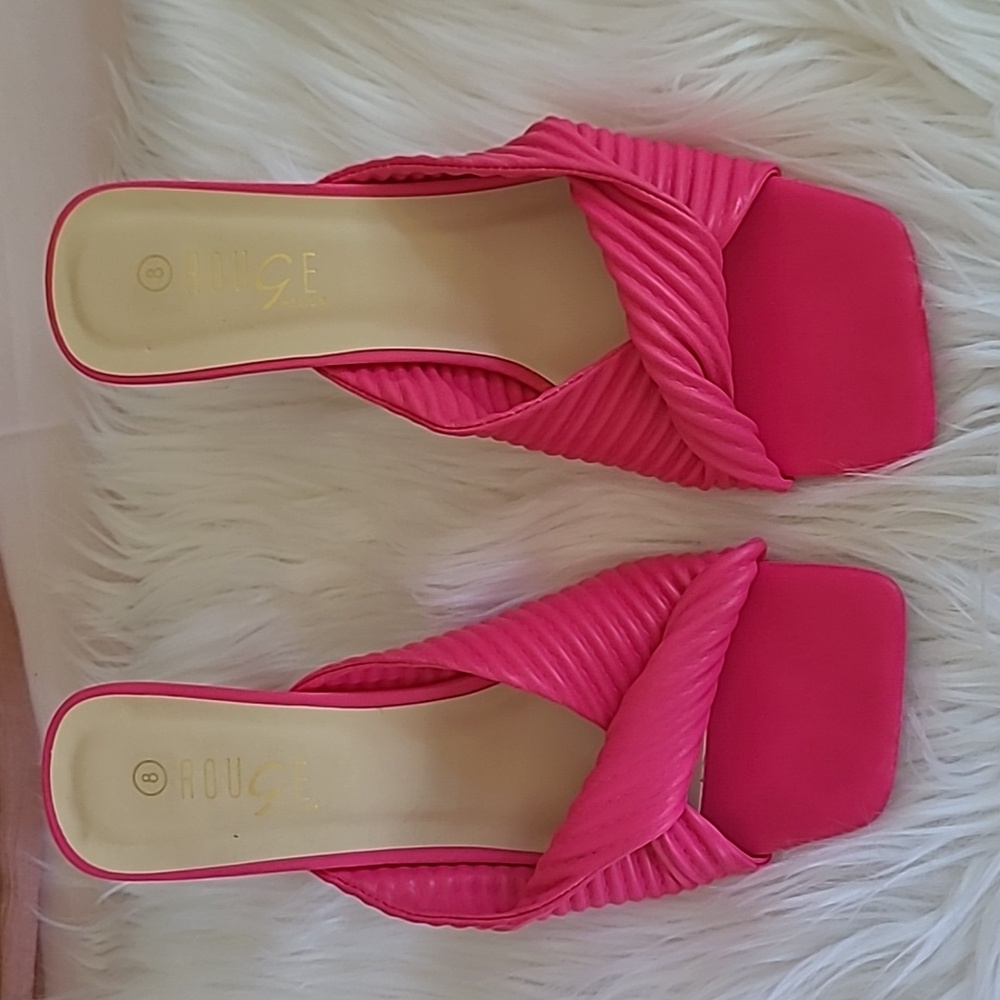 HOT PINK kitten heel mules Sz 8 US